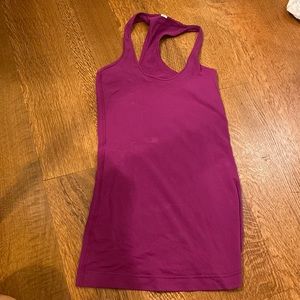 Lululemon size 4 tank